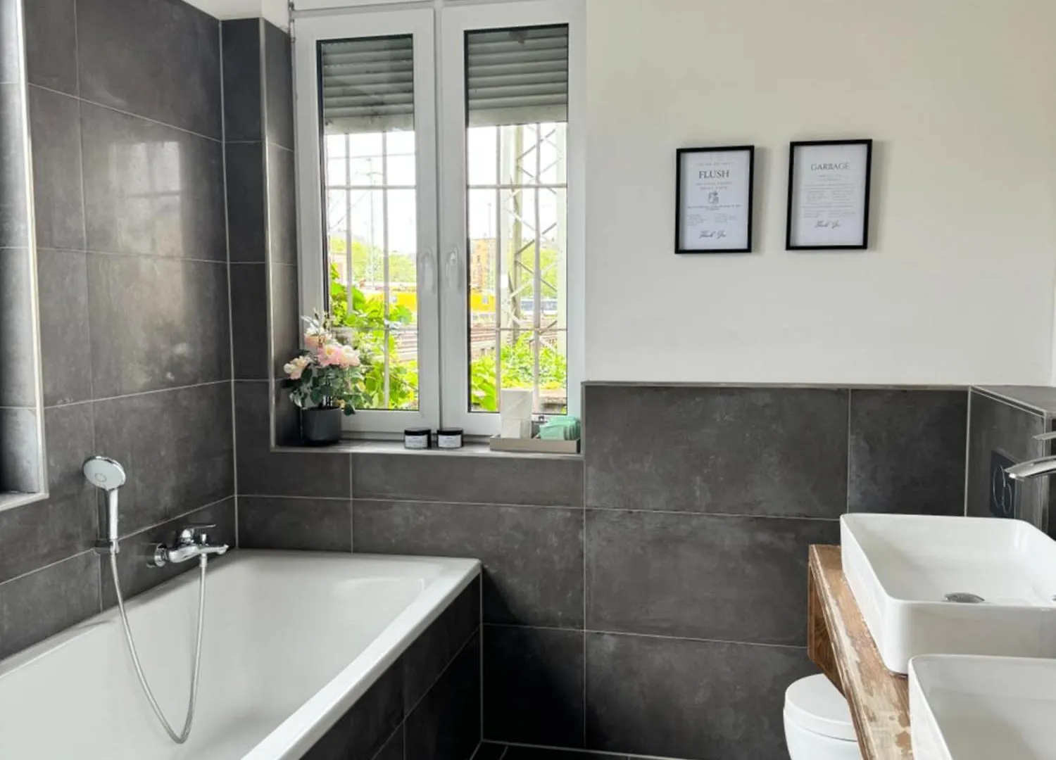Heaven Homes - Im Herzen Der Hafenstadt Dusseldorf Germany